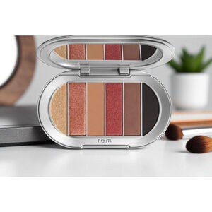 Rem beauty eyeshadow palette